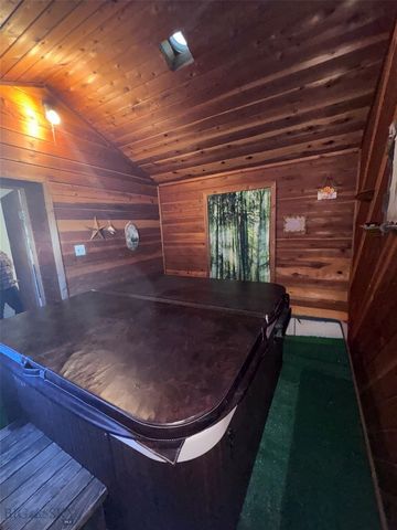 1353 Dewey, Butte, MT 59701