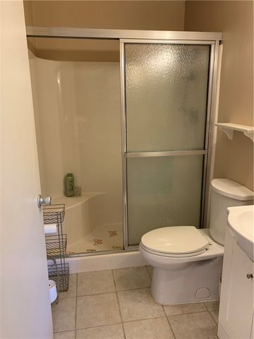 109 Springlake Court 107, Vero Beach, FL 32962