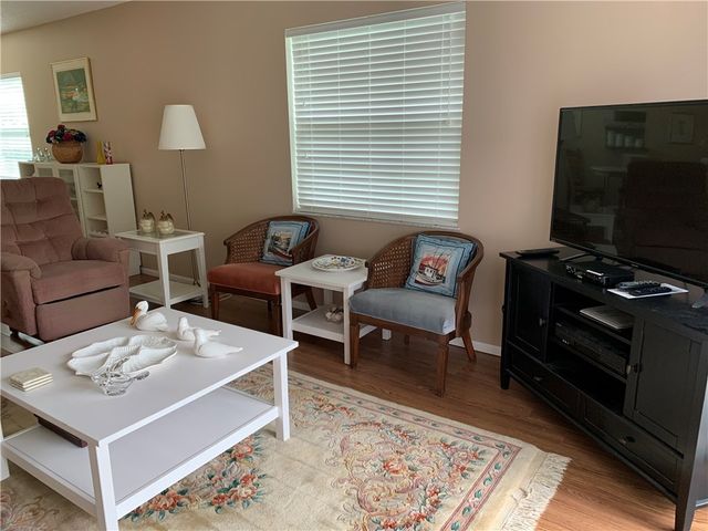 109 Springlake Court 107, Vero Beach, FL 32962