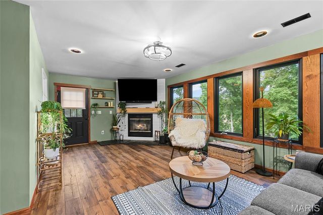 8578 Cedar Trail, Pevely, MO 63070