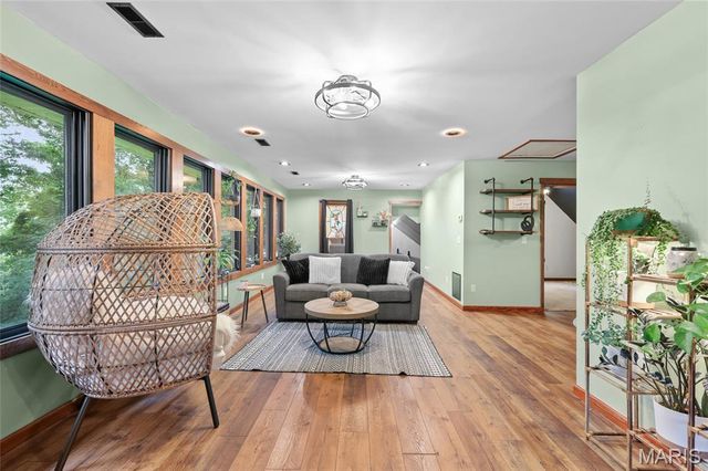 8578 Cedar Trail, Pevely, MO 63070