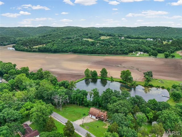 8578 Cedar Trail, Pevely, MO 63070