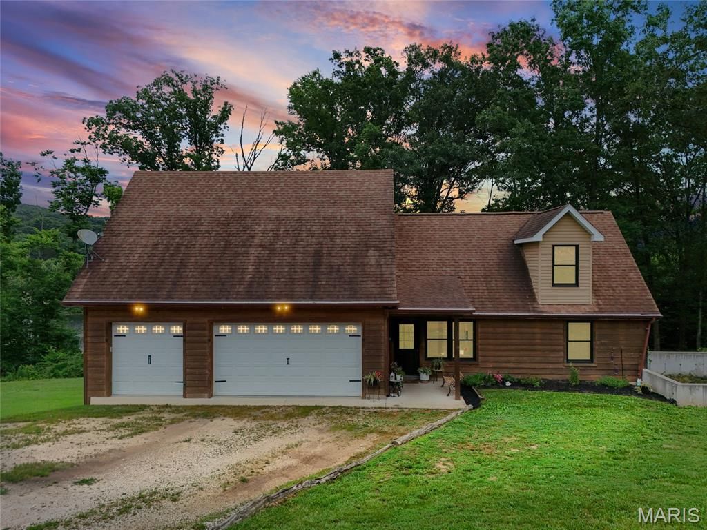 8578 Cedar Trail, Pevely, MO 63070