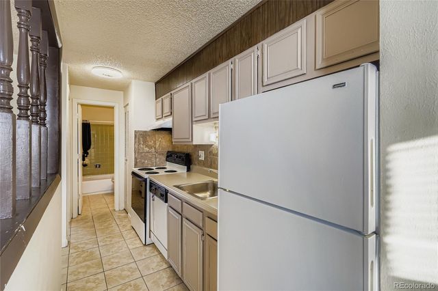 1289 Yukon Street, Lakewood, CO 80214