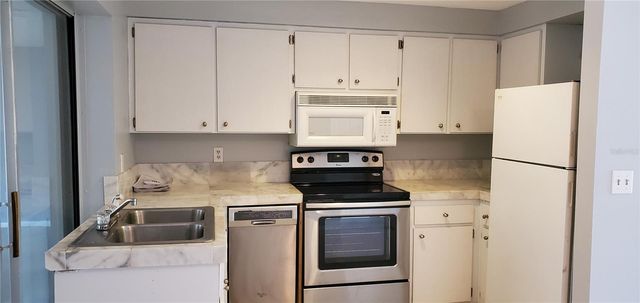 4626 HUNTER RIDGE DRIVE, Sarasota, FL 34233