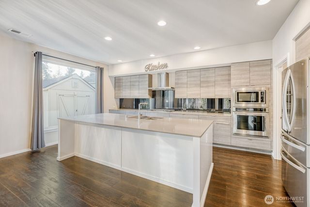 2873 S 353rd Place, Federal Way, WA 98003