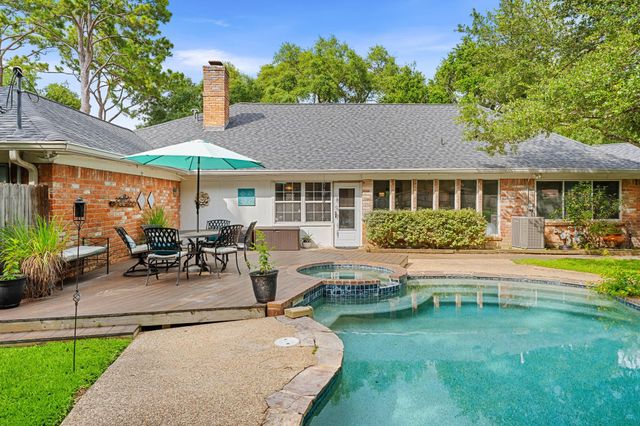 17034 N Ivy Circle, Houston, TX 77084