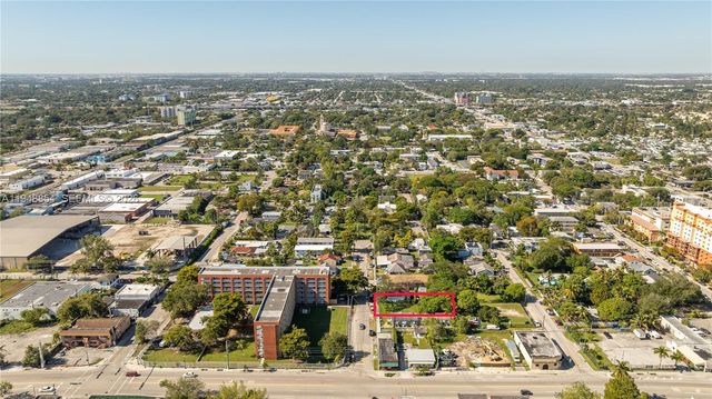 167 NE 76th St, Miami, FL 33138