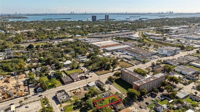 167 NE 76th St, Miami, FL 33138