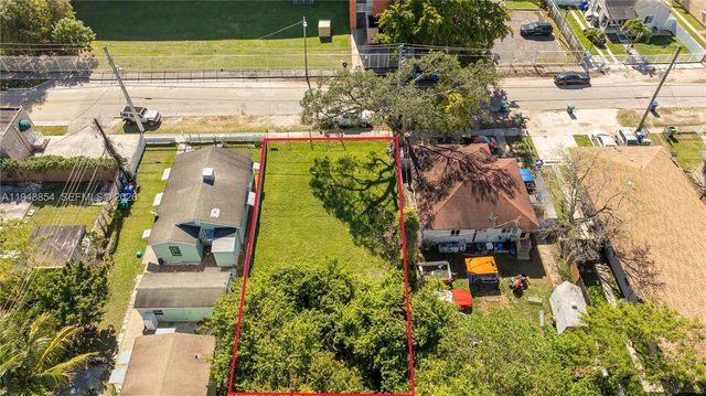 167 NE 76th St, Miami, FL 33138