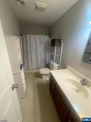42 Riverlawn Drive, Wayne, NJ 07470
