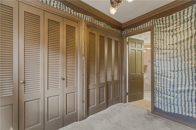 126 W Lyndhrust Drive, Point Breeze, PA 15206