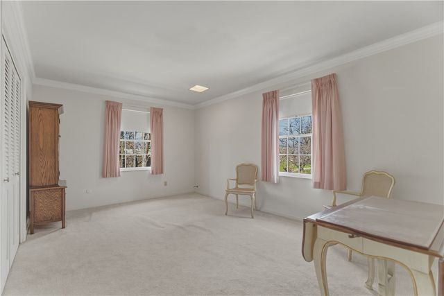 126 W Lyndhrust Drive, Point Breeze, PA 15206