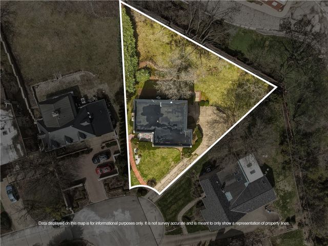 126 W Lyndhrust Drive, Point Breeze, PA 15206