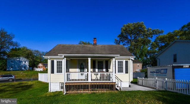 2700 OCALA AVE, District Heights, MD 20747