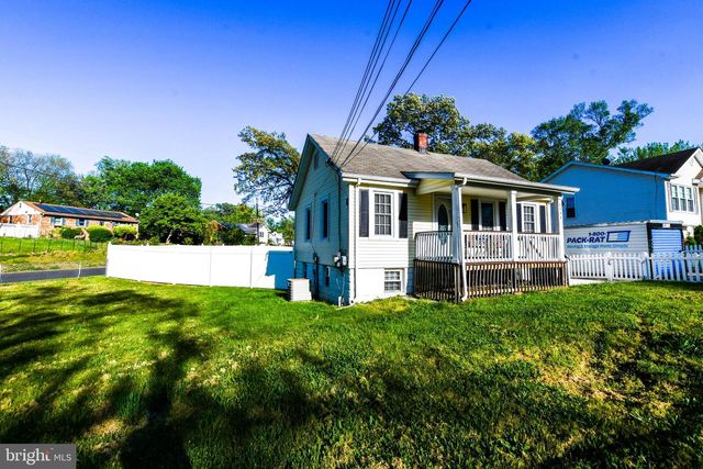 2700 OCALA AVE, District Heights, MD 20747