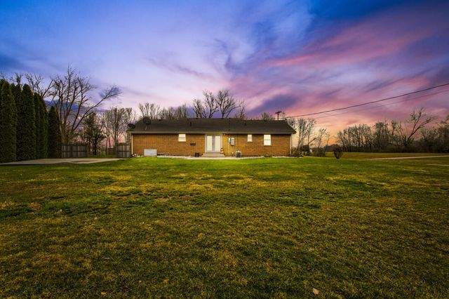 5095 McCormick Road, Mt Sterling, KY 40353