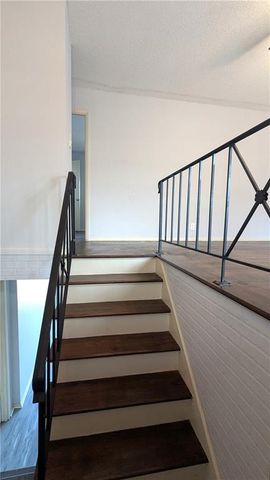 901 N Choctaw Avenue, Independence, MO 64056