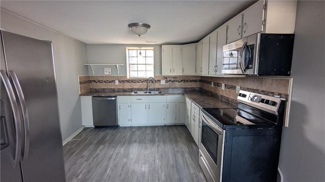 901 N Choctaw Avenue, Independence, MO 64056