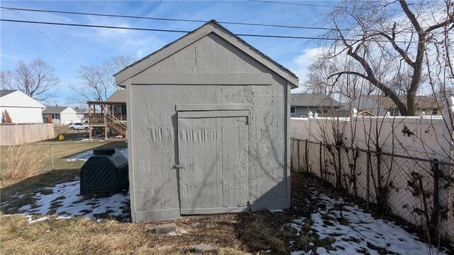 901 N Choctaw Avenue, Independence, MO 64056