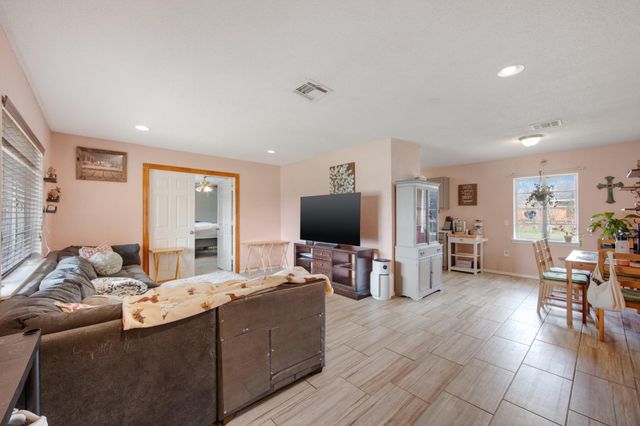 8901 Woodlyn Road, Houston, TX 77078