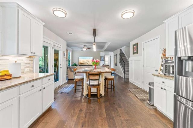 6024 Park Bay Court, Flowery Branch, GA 30542