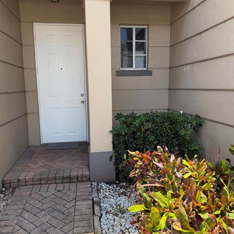 976 Abaco Lane, Riviera Beach, FL 33404