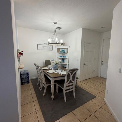 976 Abaco Lane, Riviera Beach, FL 33404