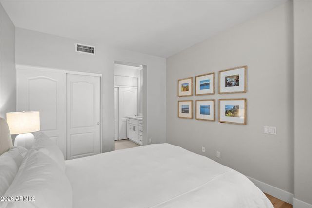 8989 N GAINEY CENTER Drive 104, Scottsdale, AZ 85258