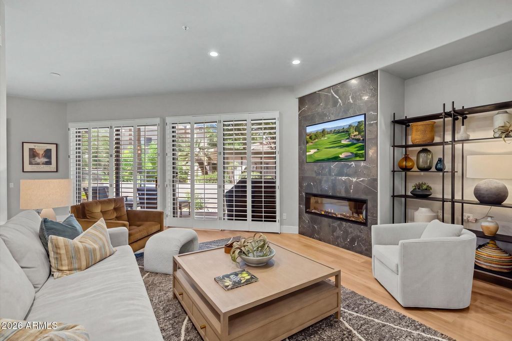 8989 N GAINEY CENTER Drive 104, Scottsdale, AZ 85258 — photo 2