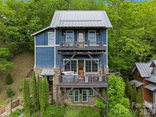 95 Breakaway Trail S, Mars Hill, NC 28754