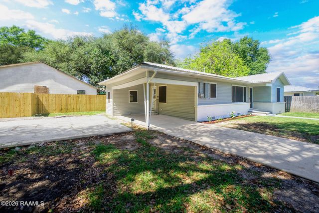 404 9th Street, Breaux Bridge, LA 70517