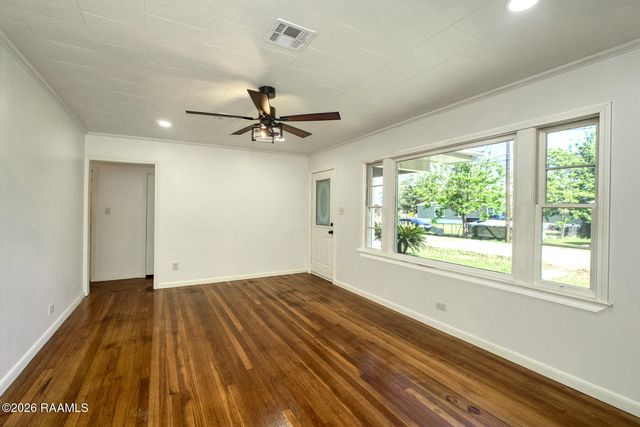404 9th Street, Breaux Bridge, LA 70517