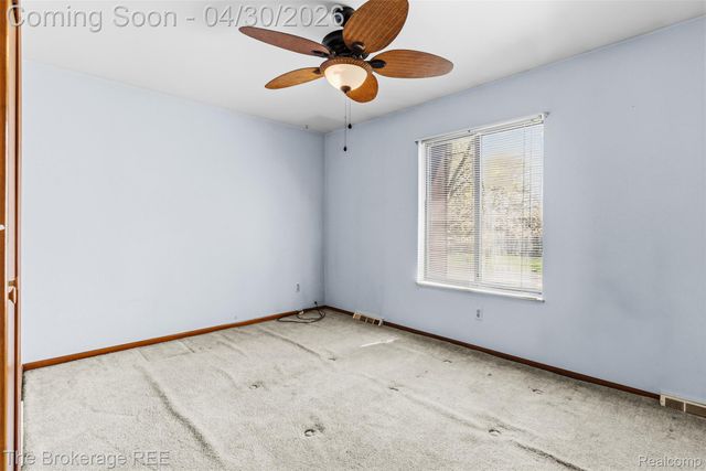 5380 Prentis Road, Waterford Charter Township, MI 48327