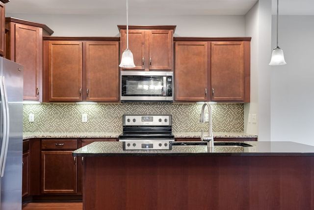 207 Bixby Private Ln, Hendersonville, TN 37075