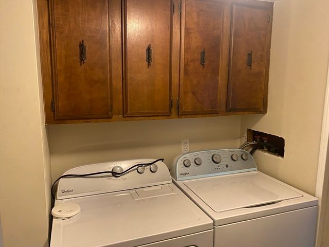 38 Danielle St, Plainville, MA 02762