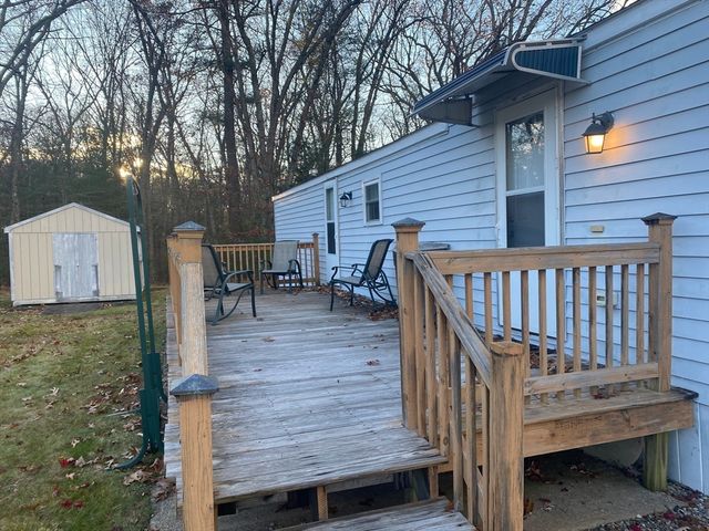 38 Danielle St, Plainville, MA 02762