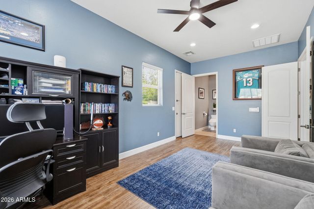 6923 S BLACK HILLS Way, Chandler, AZ 85249