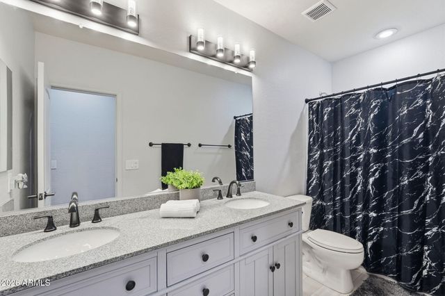 6923 S BLACK HILLS Way, Chandler, AZ 85249