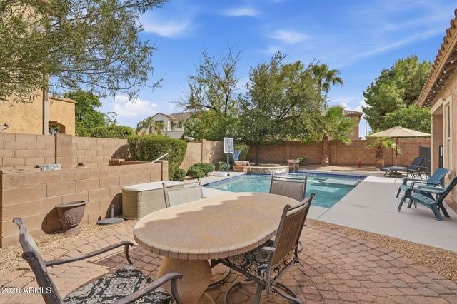 6923 S BLACK HILLS Way, Chandler, AZ 85249