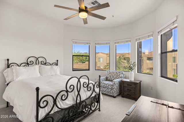 19475 N GRAYHAWK Drive 1039, Scottsdale, AZ 85255