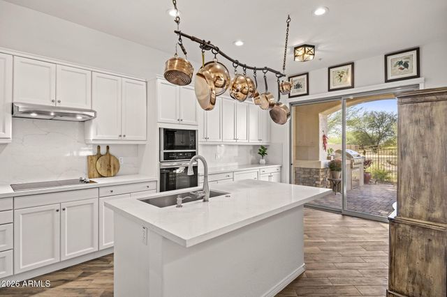 19475 N GRAYHAWK Drive 1039, Scottsdale, AZ 85255