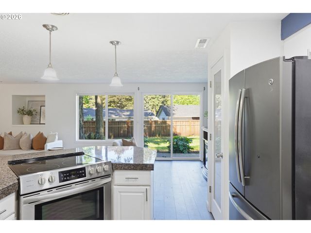 12504 Ne 5TH St, Vancouver, WA 98684