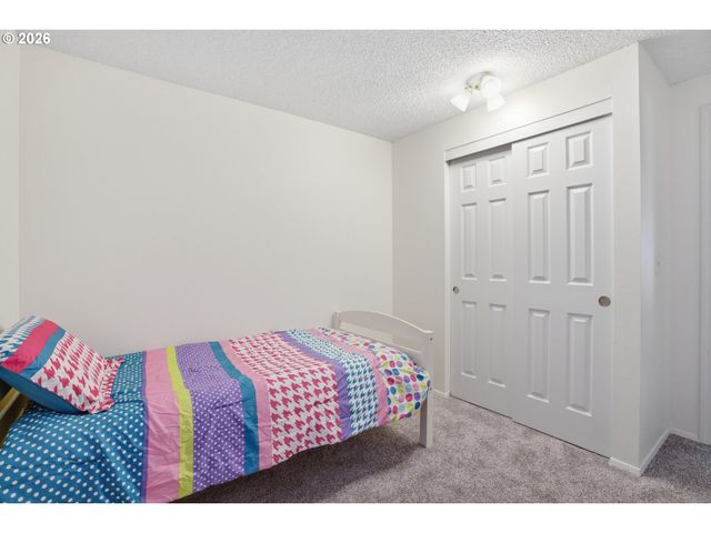 12504 Ne 5TH St, Vancouver, WA 98684