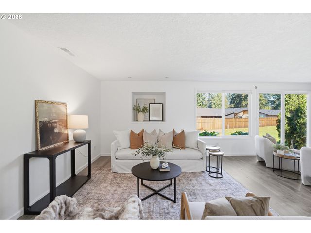 12504 Ne 5TH St, Vancouver, WA 98684