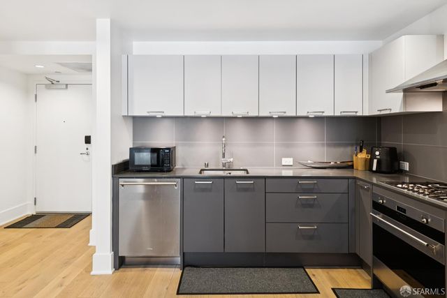 1075 Market Street 412, San Francisco, CA 94103