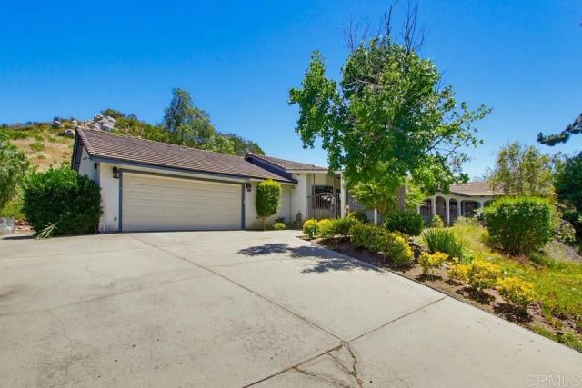 12725 Monte Vista Road, Poway, CA 92064