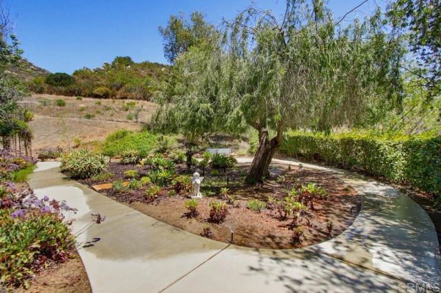 12725 Monte Vista Road, Poway, CA 92064
