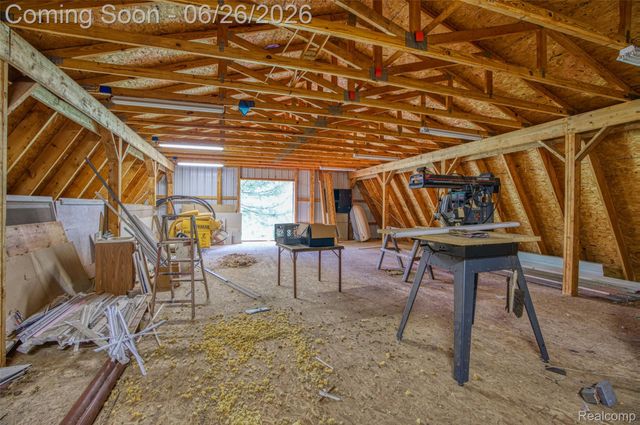 4200 Angels Pass, Putnam Township, MI 48169