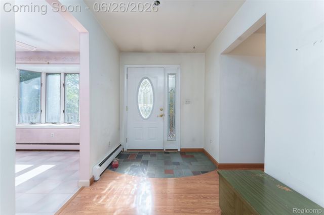 4200 Angels Pass, Putnam Township, MI 48169